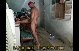 Rabuda brasileira fudendo